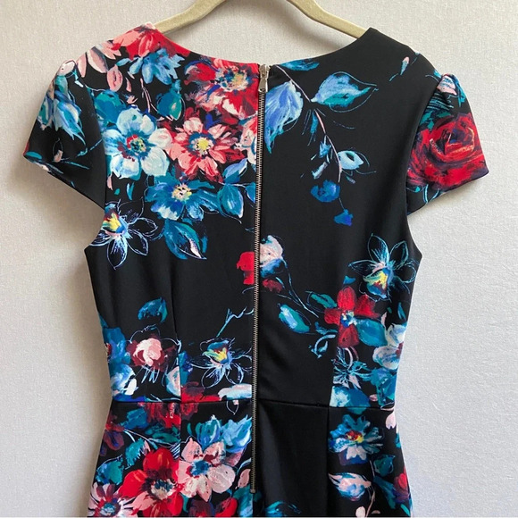 Betsey Johnson Black Floral Midi short sleeve Dress Sz 4 - Picture 6 of 15